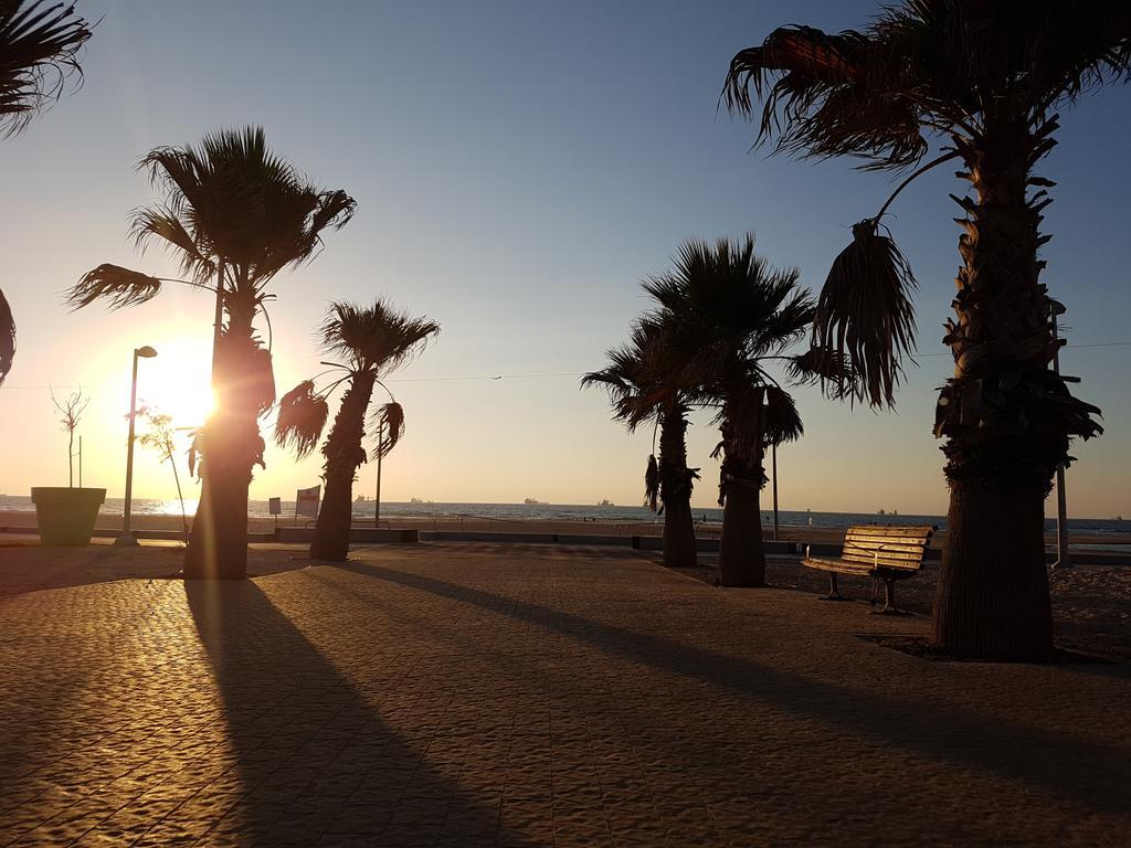 Spat Hotel Ashdod Exterior foto