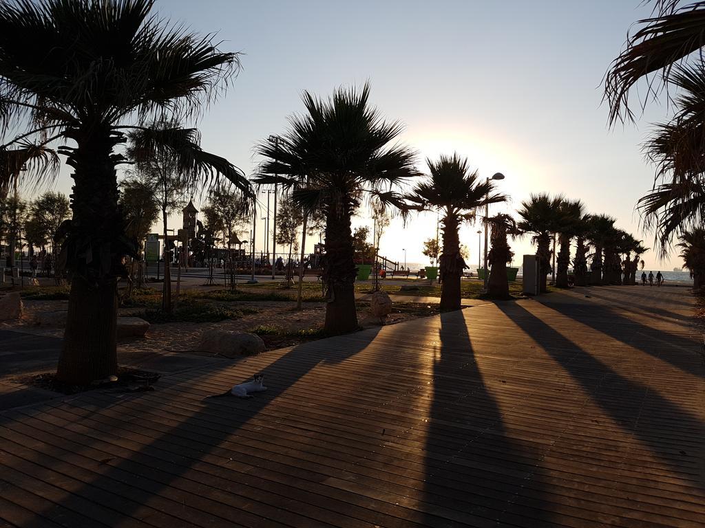 Spat Hotel Ashdod Exterior foto