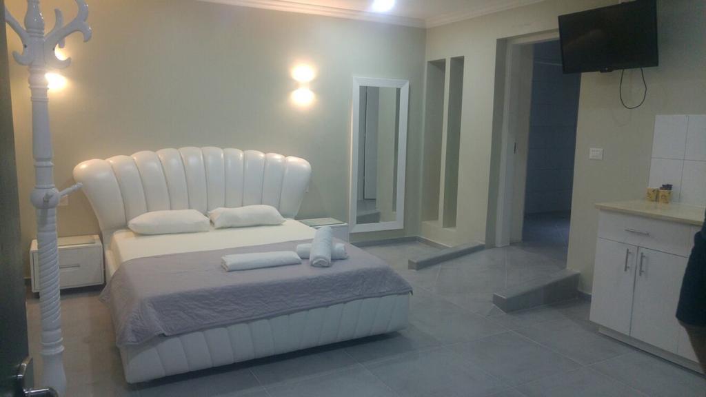 Spat Hotel Ashdod Exterior foto